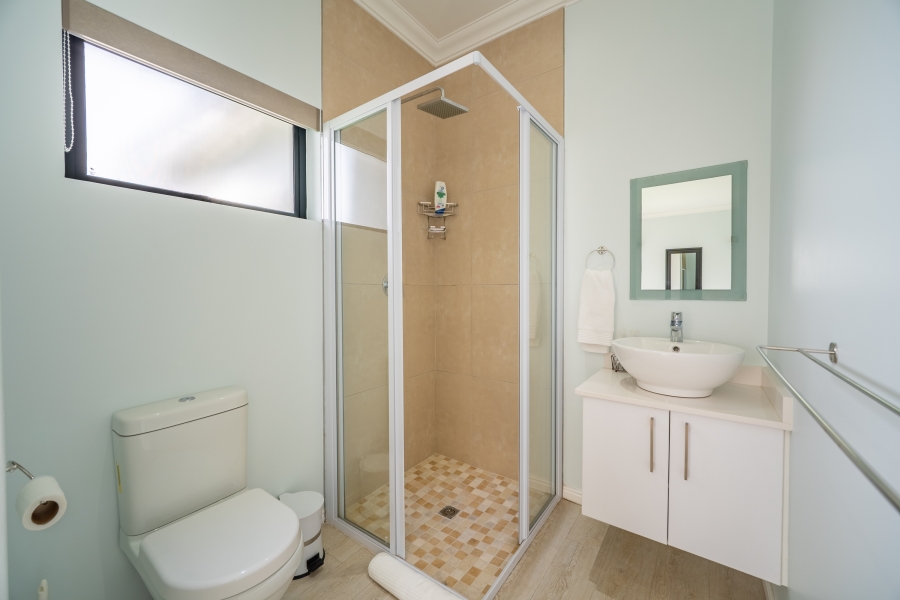 5 Bedroom Property for Sale in Marina Martinique Eastern Cape